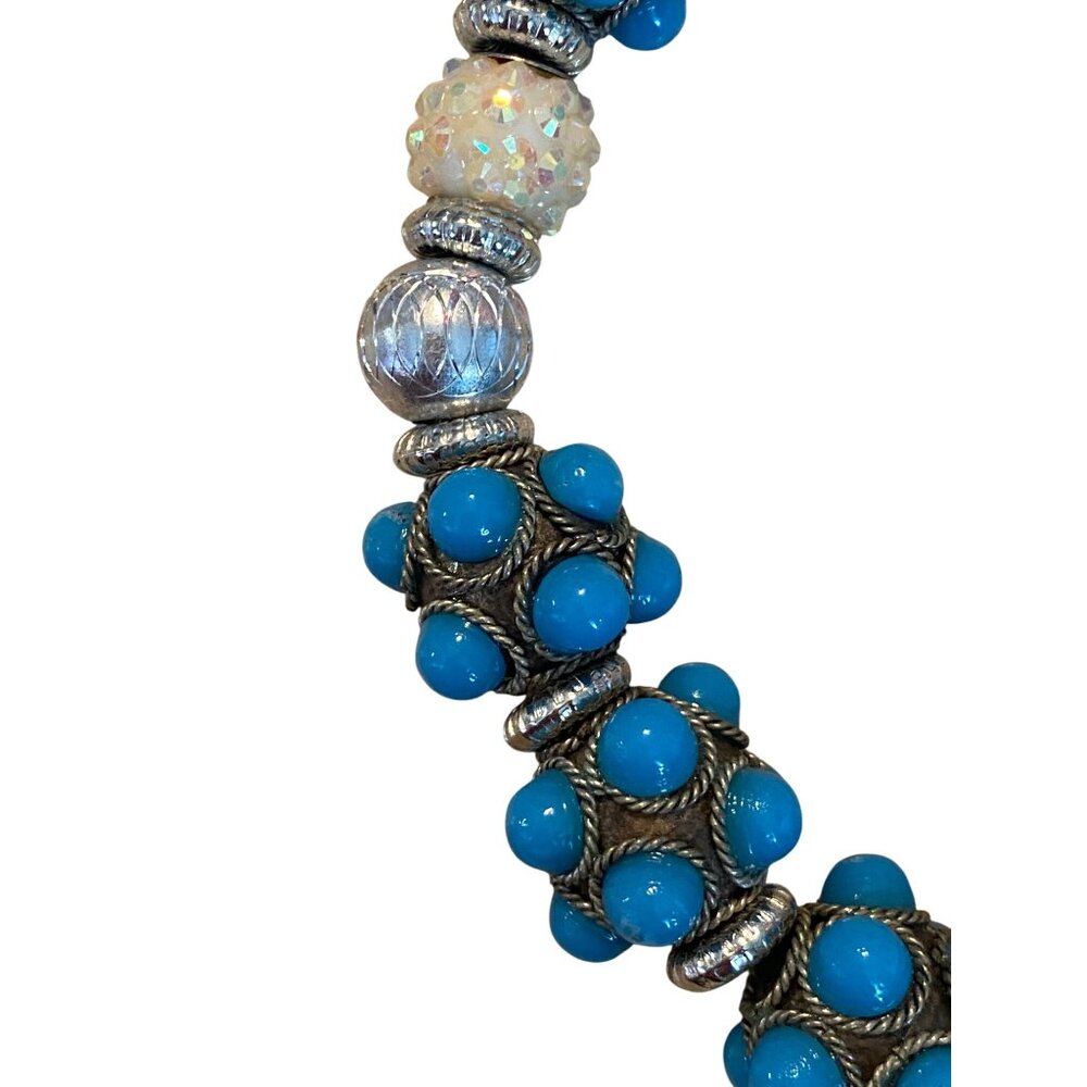 Vintage Blue Beaded Necklace With Silver Accents - Picture 7 of 12
